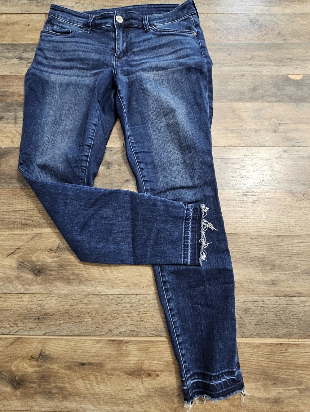 Kut From The Kloth Ankle Skinny Jeans Raw Hem Distressed Size 8 Blue Casual